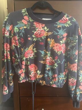 Alice + Olivia Navy Floral Drawstring Cropped Sweatshirt